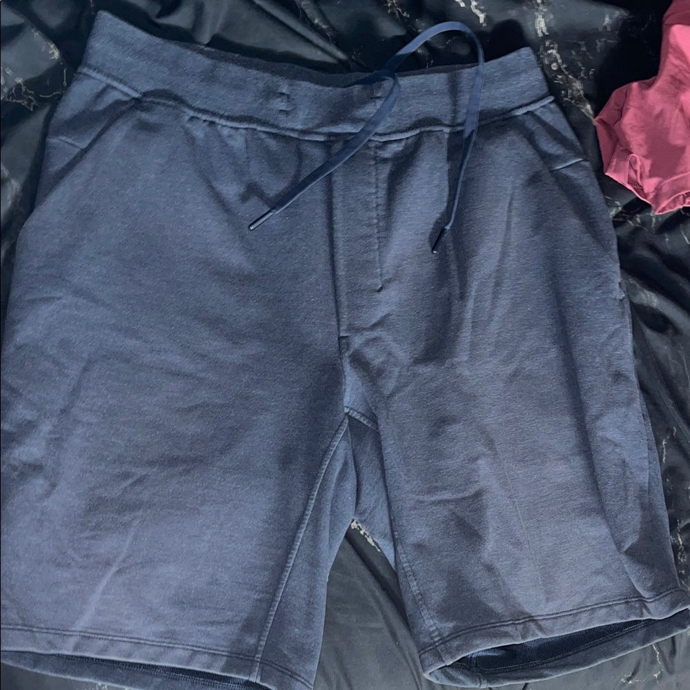 Men's large Lululemon